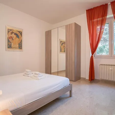 Claudia Balduina Apartment *